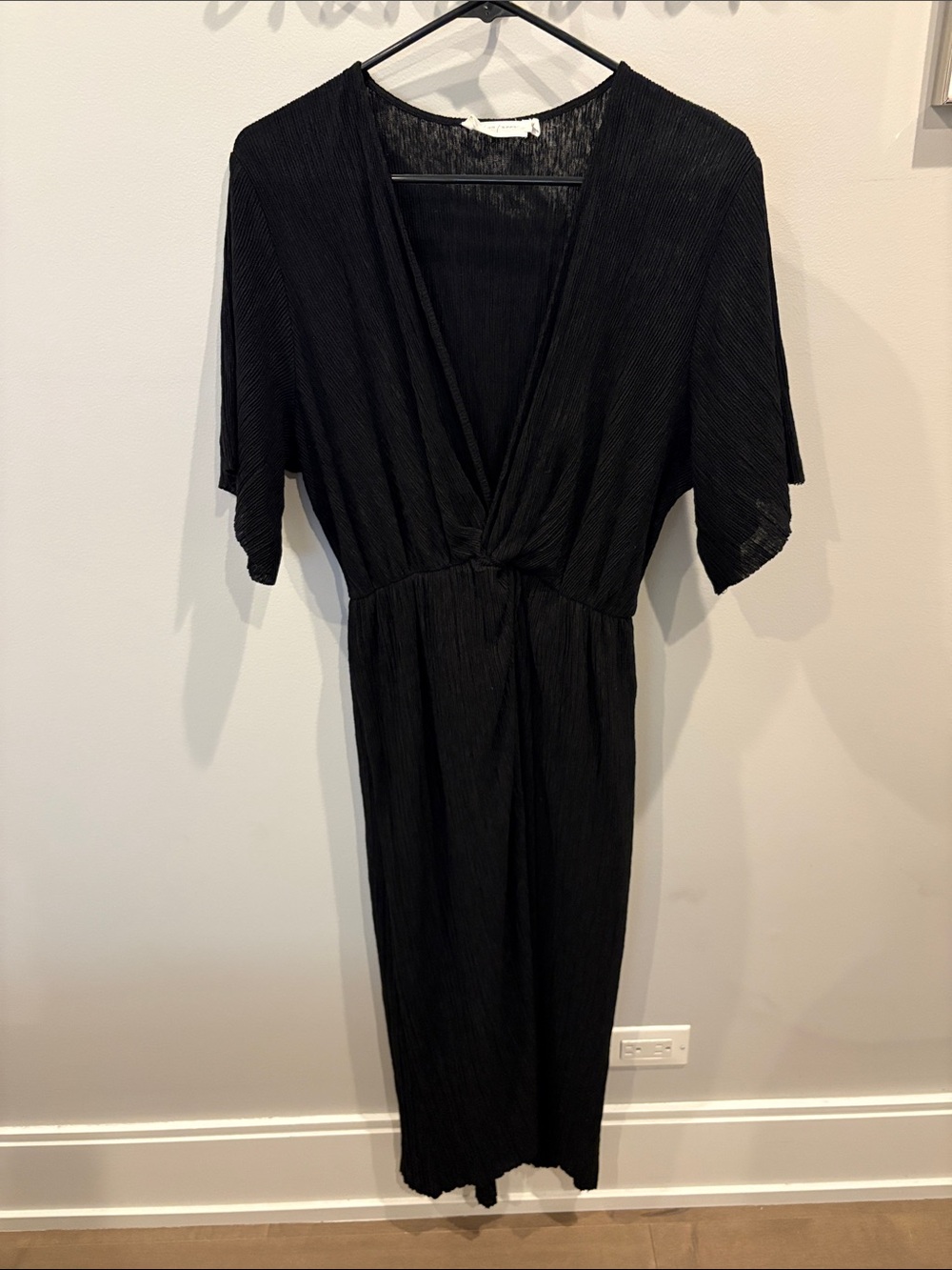 All in Favor Black V-Neck Pleated Midi Dress with Flutter Sleeves